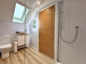 Photo 27- click for photo gallery